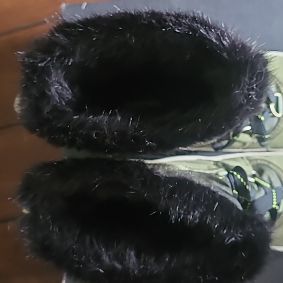 Sorel Trivoli III Waterproof Winter Boots Size 8 - Picture 7 of 7